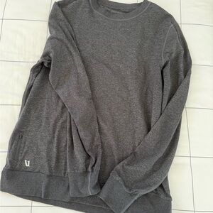 Vuori Gray Long Sleeve Sweatshirt